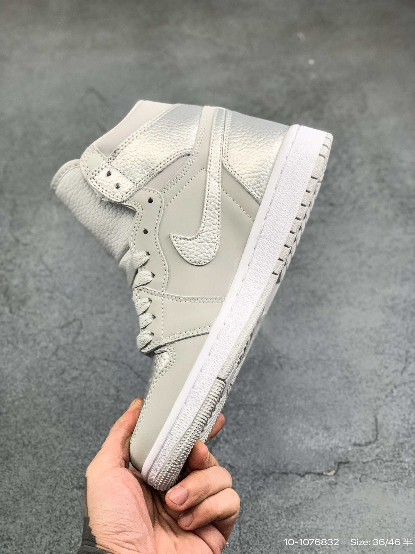Air Jordan 1 Retro High