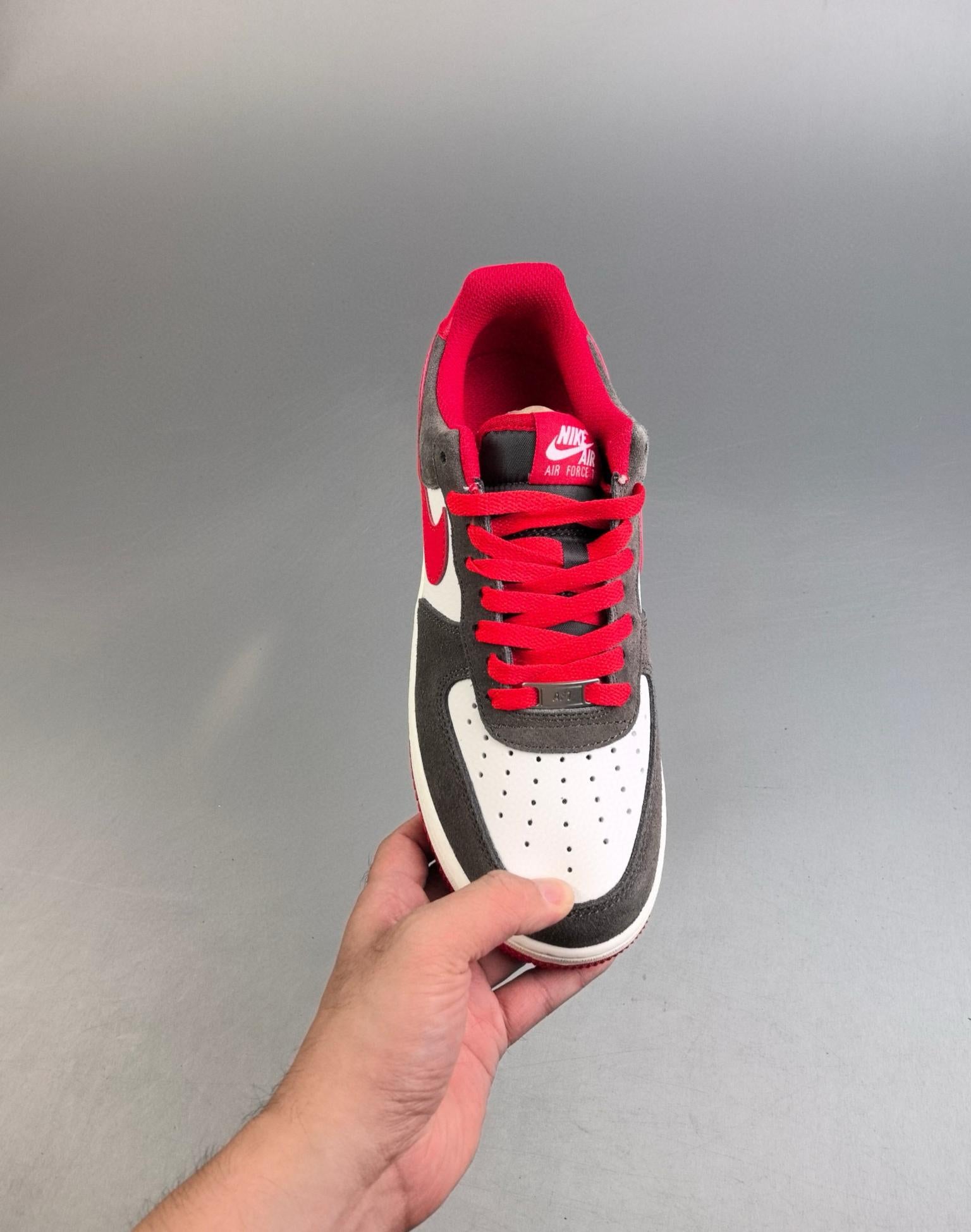 Air Force 1 07 Lv8 36-45