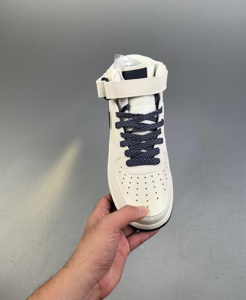 Air Force 1 Mid 07 Lv8 36-45
