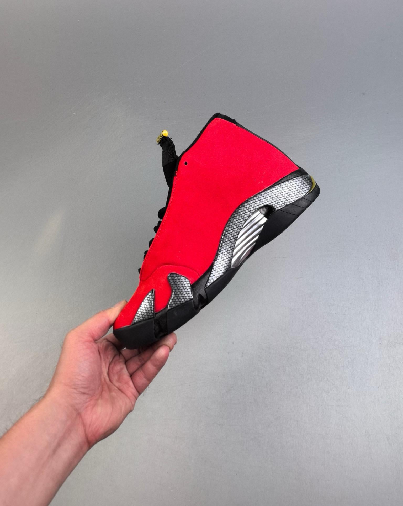Air Jordan 14 Retro Ferrari 36-47