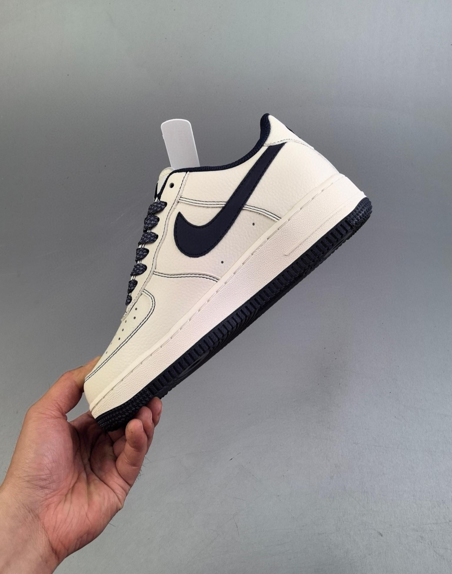 Undefeated X Air Force 1 Low 36-45