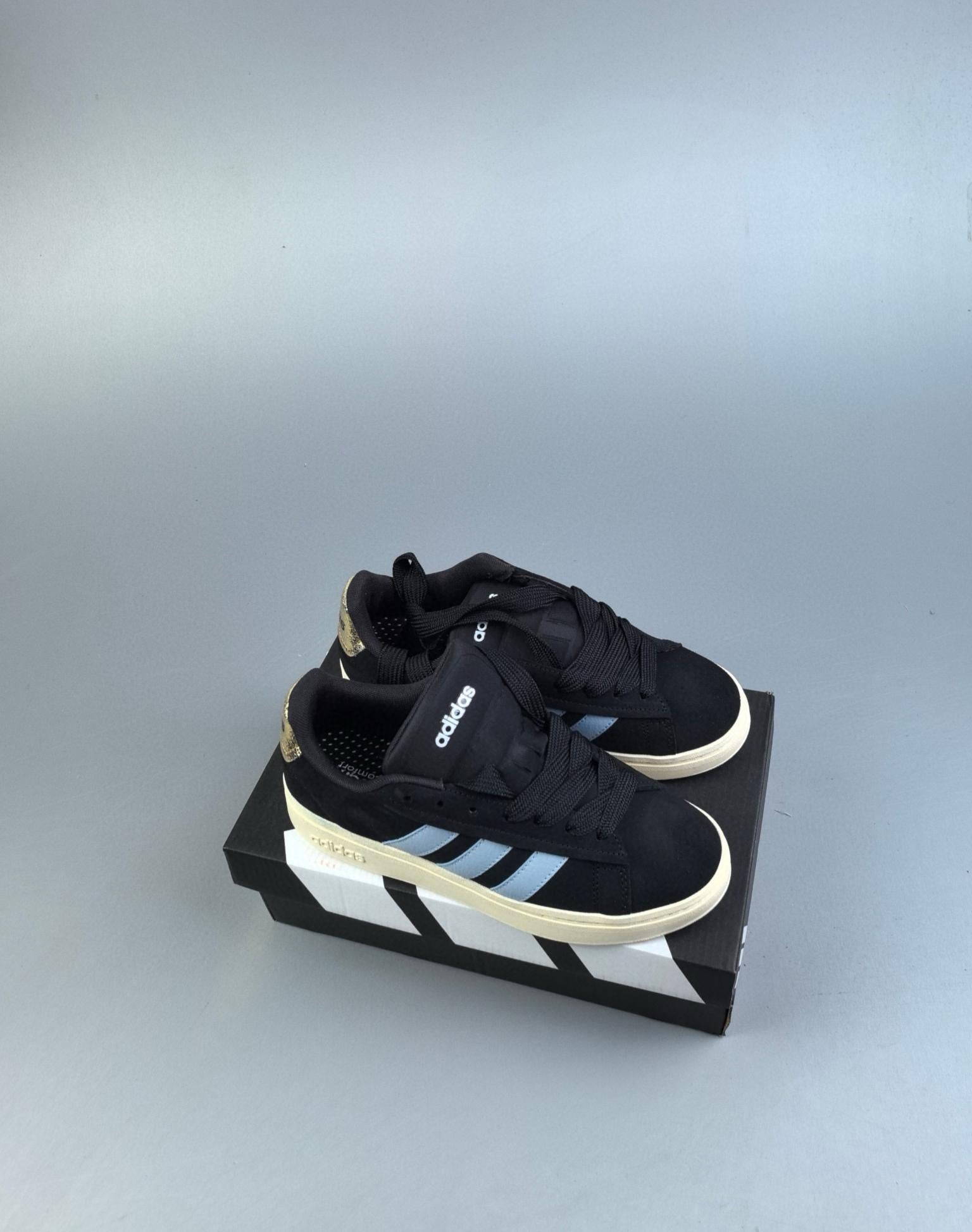 Neo Grand Courtbeat Alpha 00s 36-44