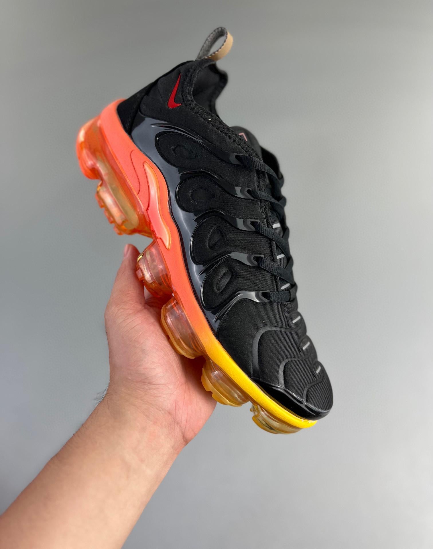 Air Vapormax Plus Tm 36-47