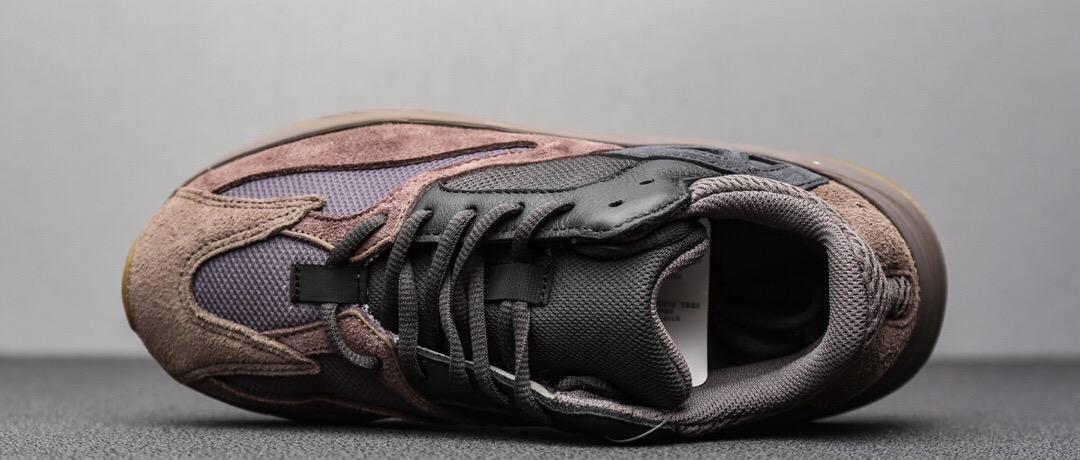 Basf Boost Yeezy 700 V2