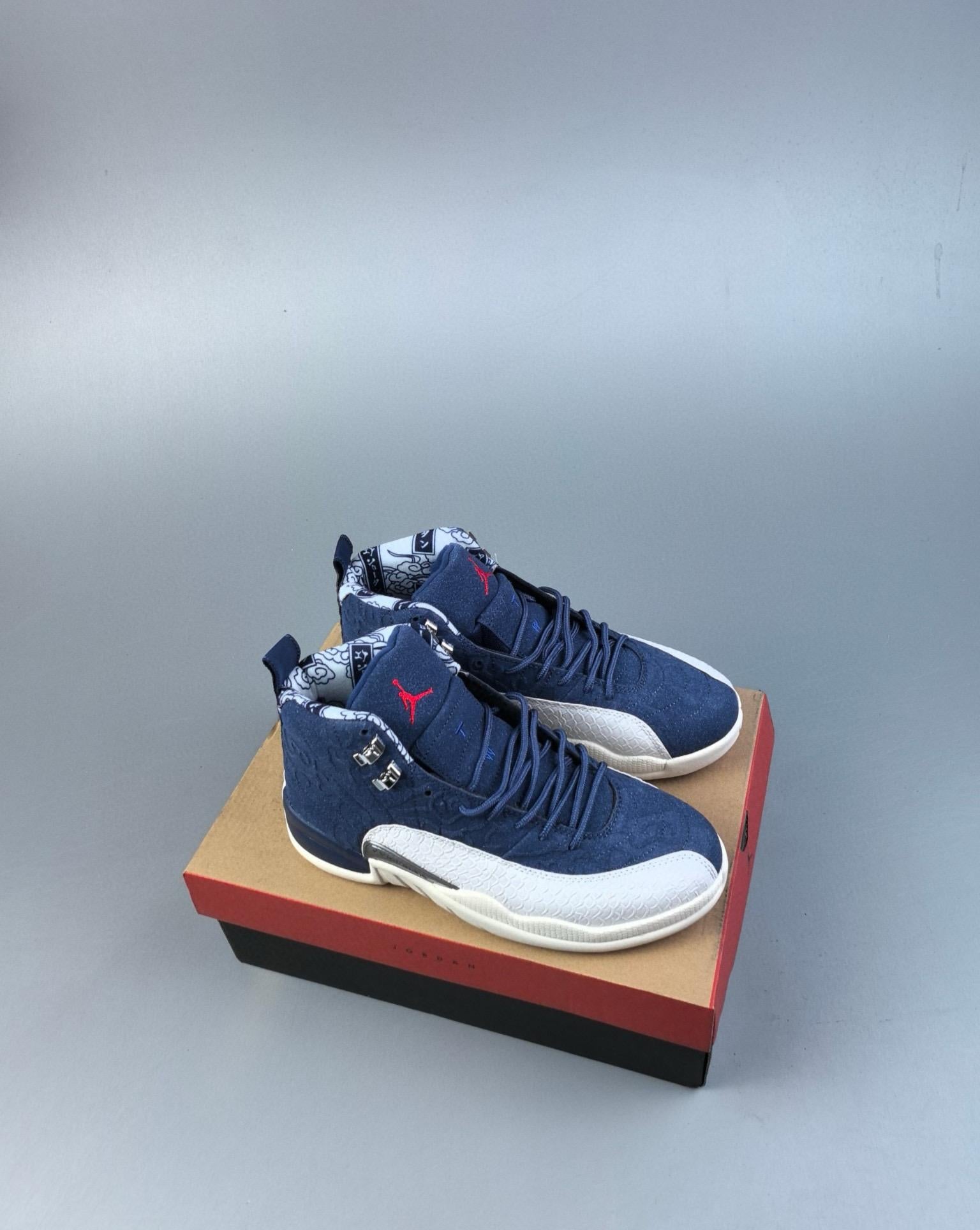 Air Jordan 12 Retro 40-47