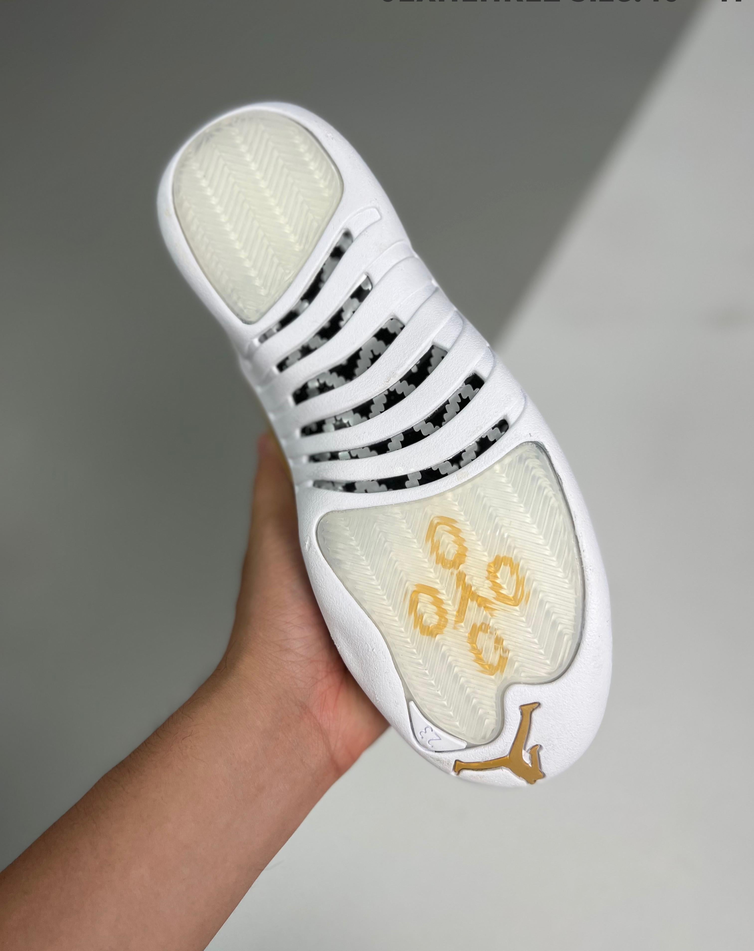 Air Jordan 12 Ovo White 40-47