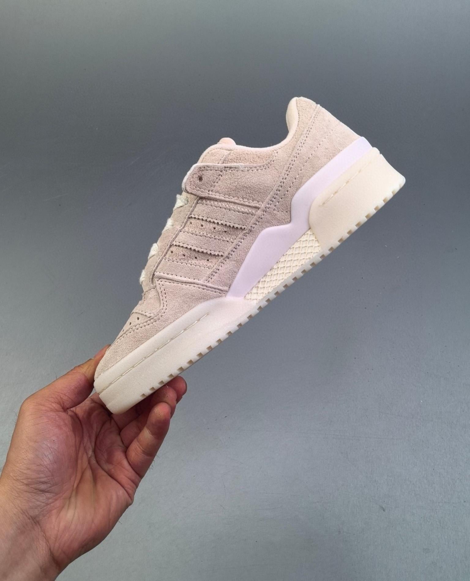 Forum Low Cl W 36-45