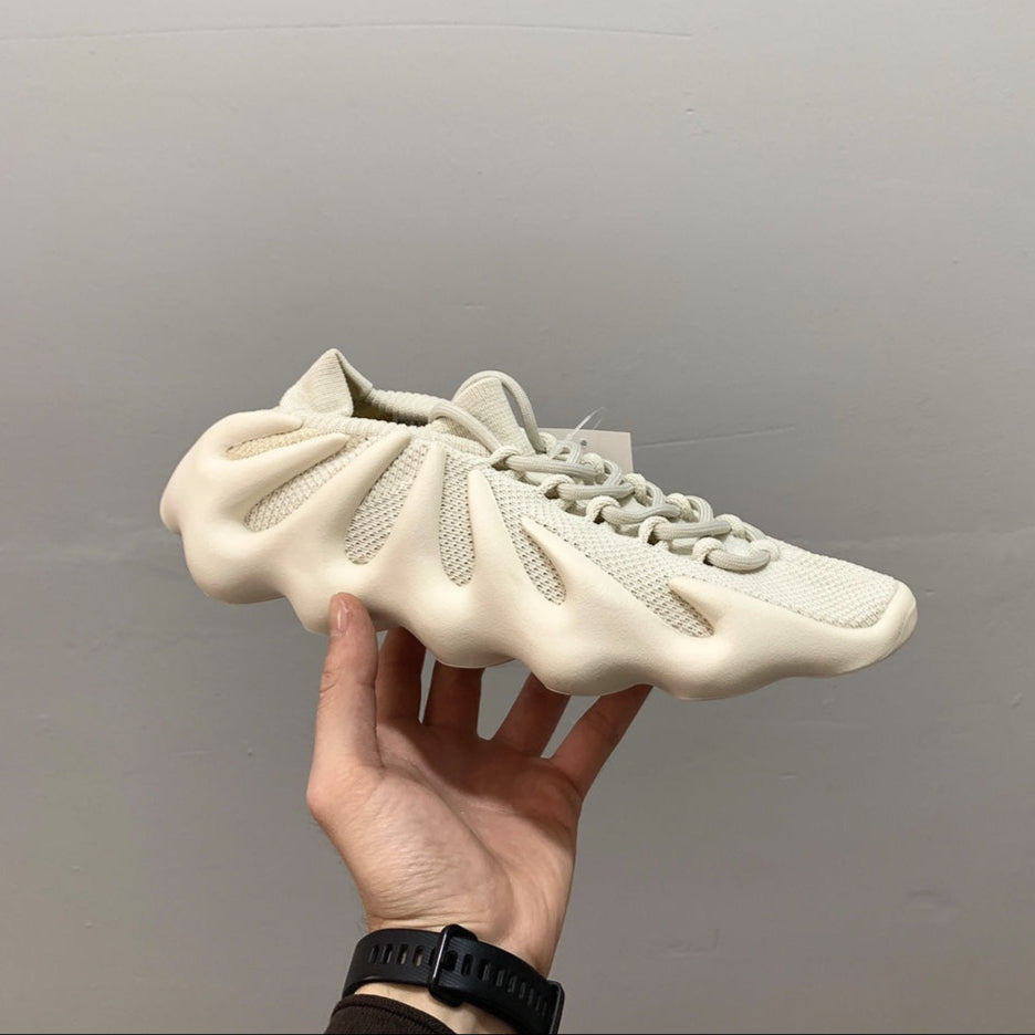 Ad Yeezy 450