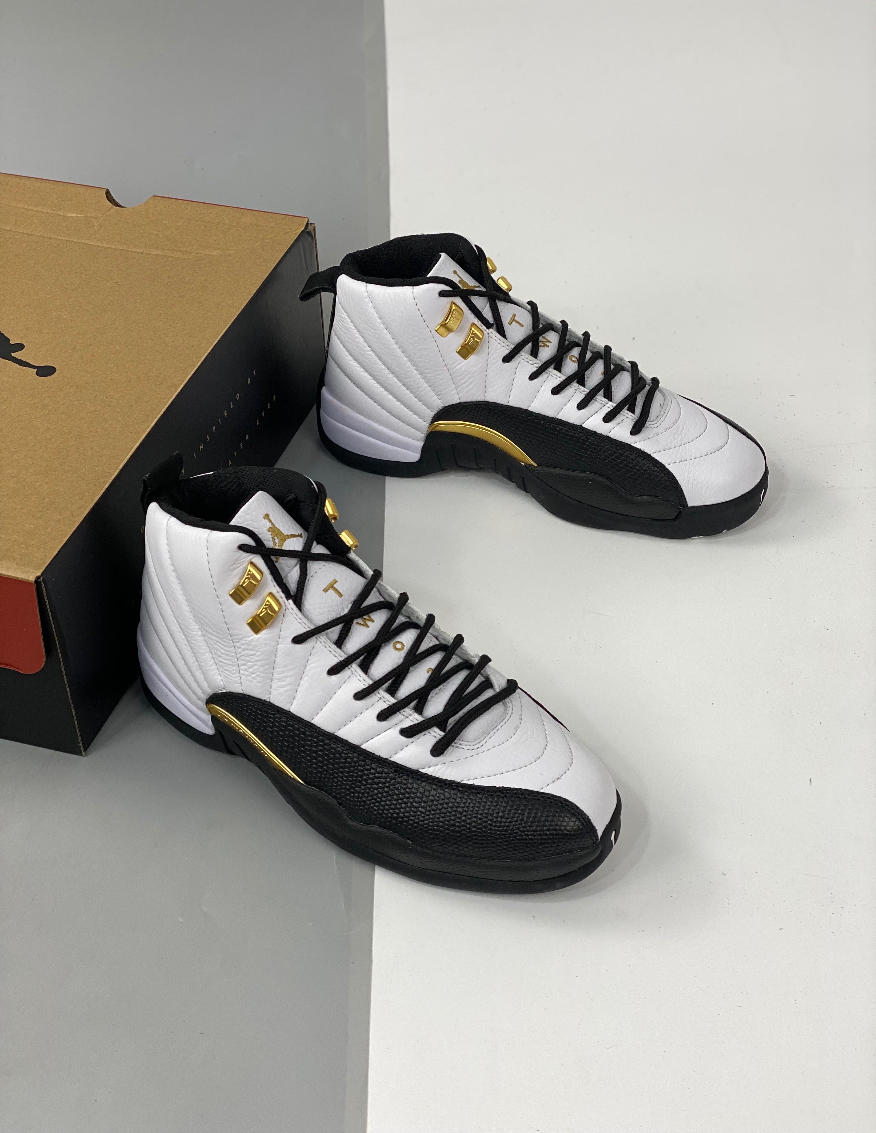 Air Jordan 12 Royalty 36-47
