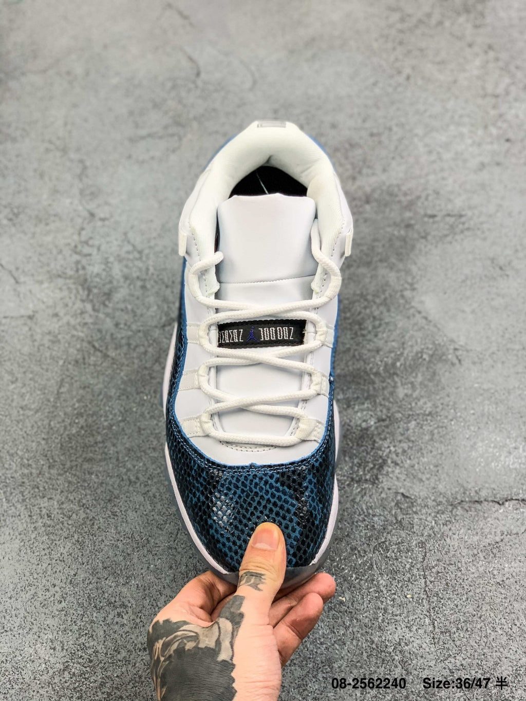 Air Jordan 11 Low