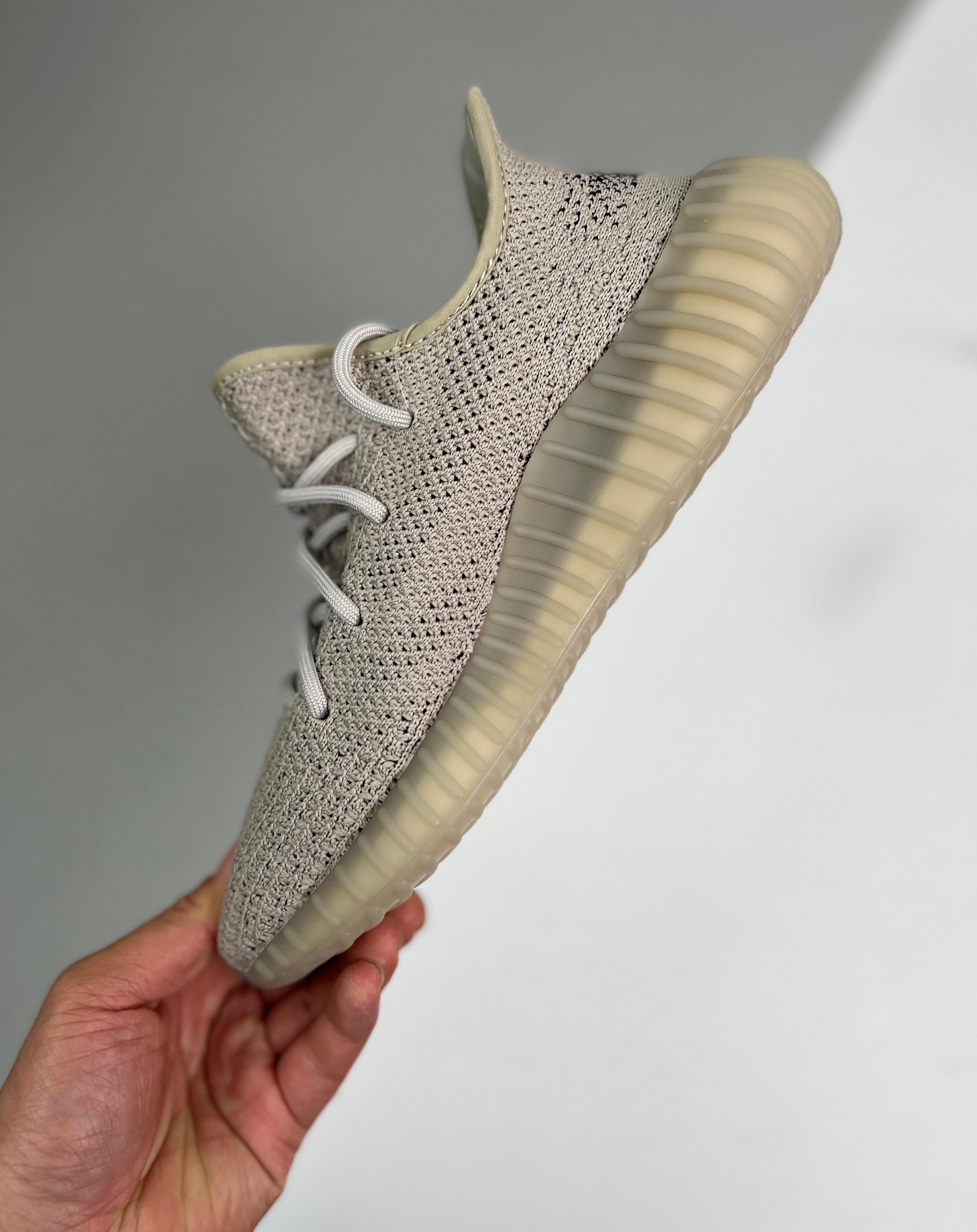 Yeezy Boost 350 V2 beigeblack Primeknit 36-47