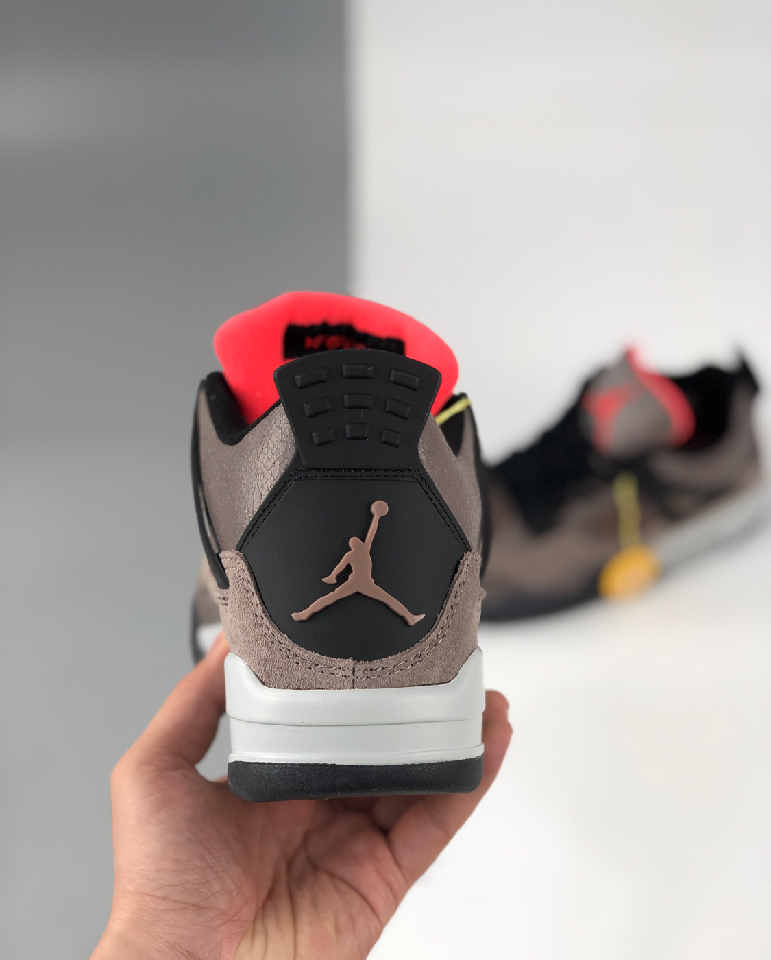 Air Jordan 4 Retro Taupe Haze 36-46