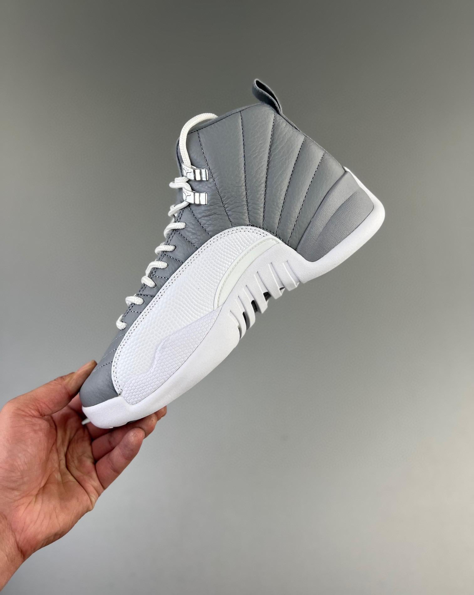 Air Jordan 12 Retro 40-47