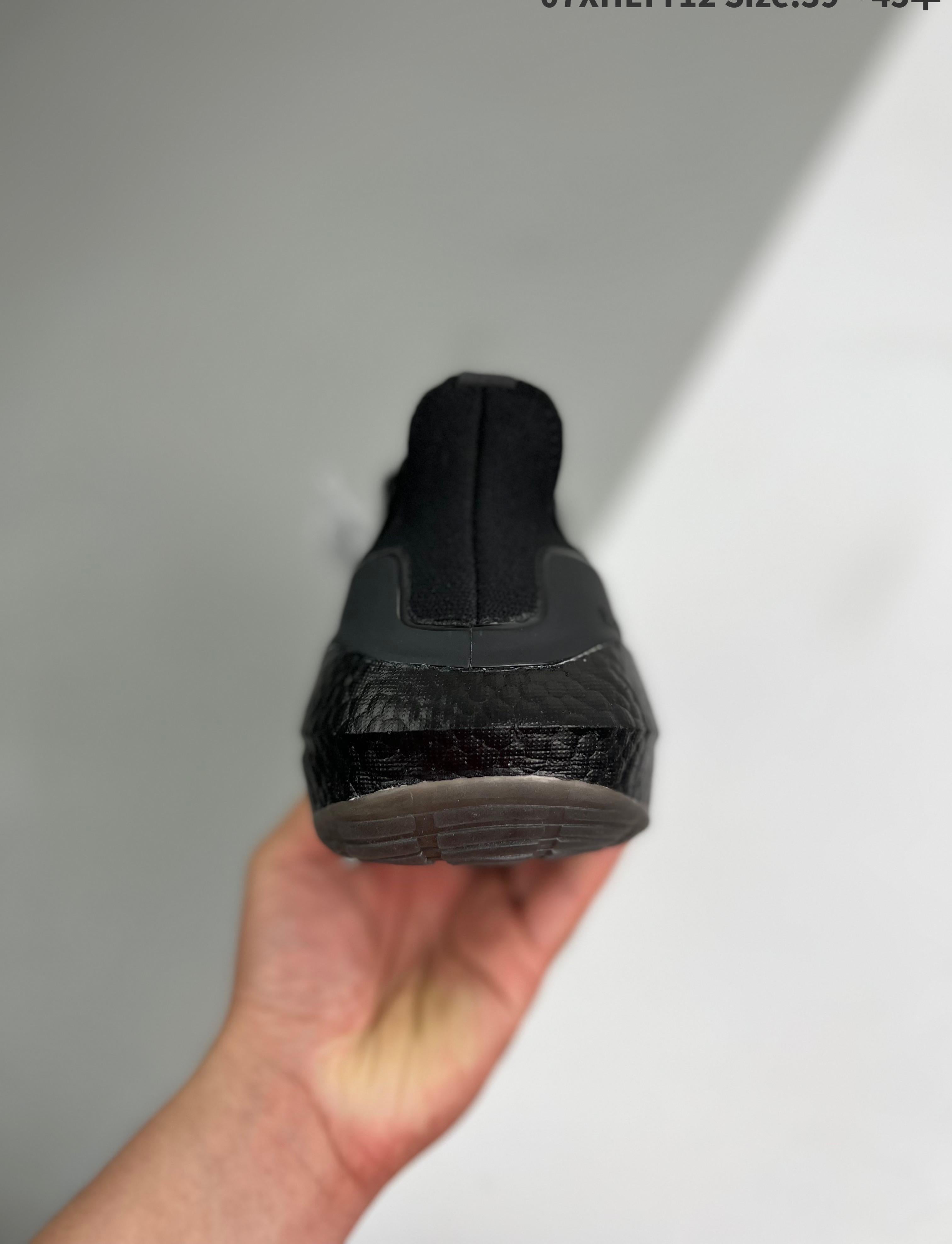 Ultra Boost 70 39-45