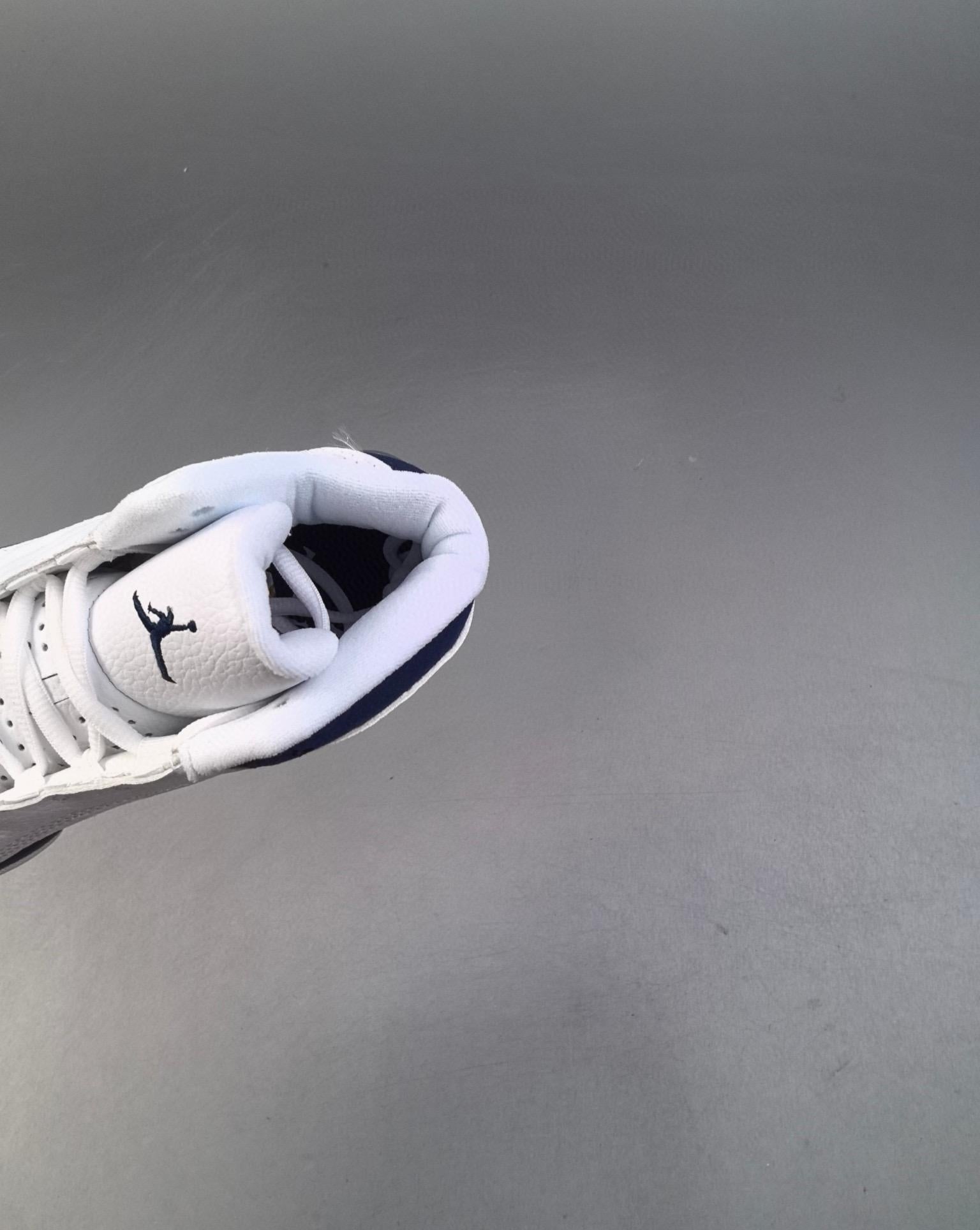 Air Jordan 13 Retro Midnight Navy Size 40-47