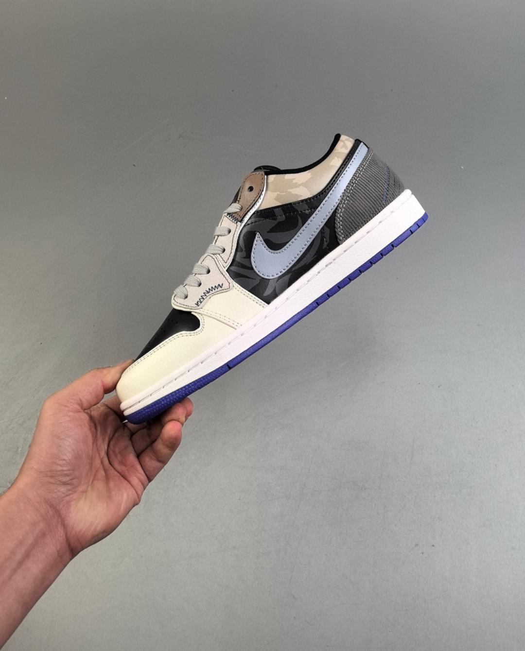 Air Jordan 1 Low