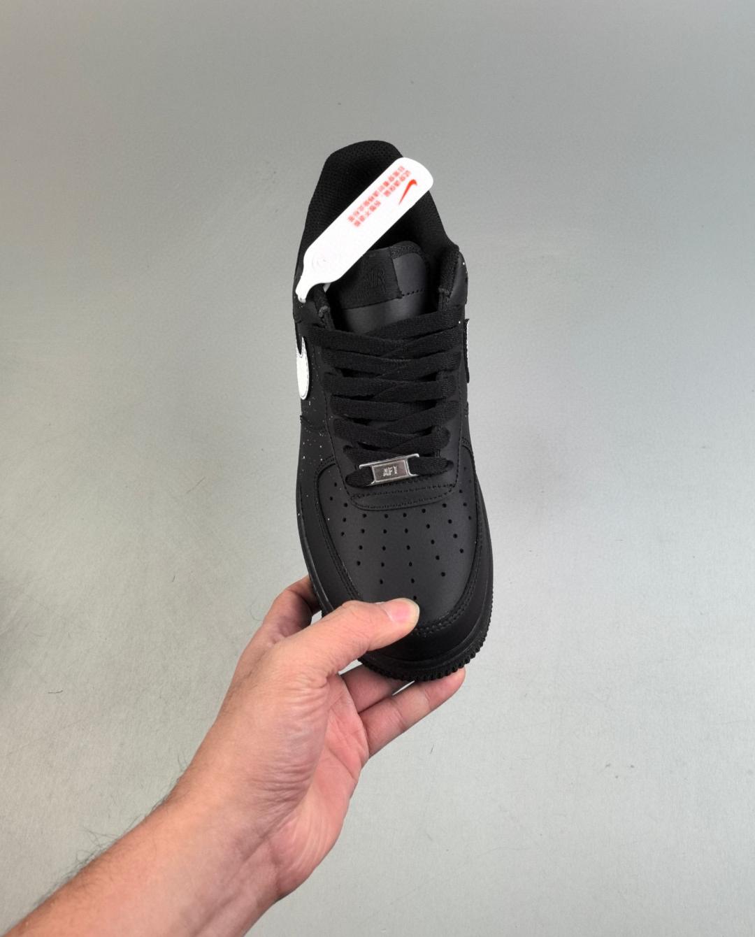 Air Force 1 Mid 07 36-45