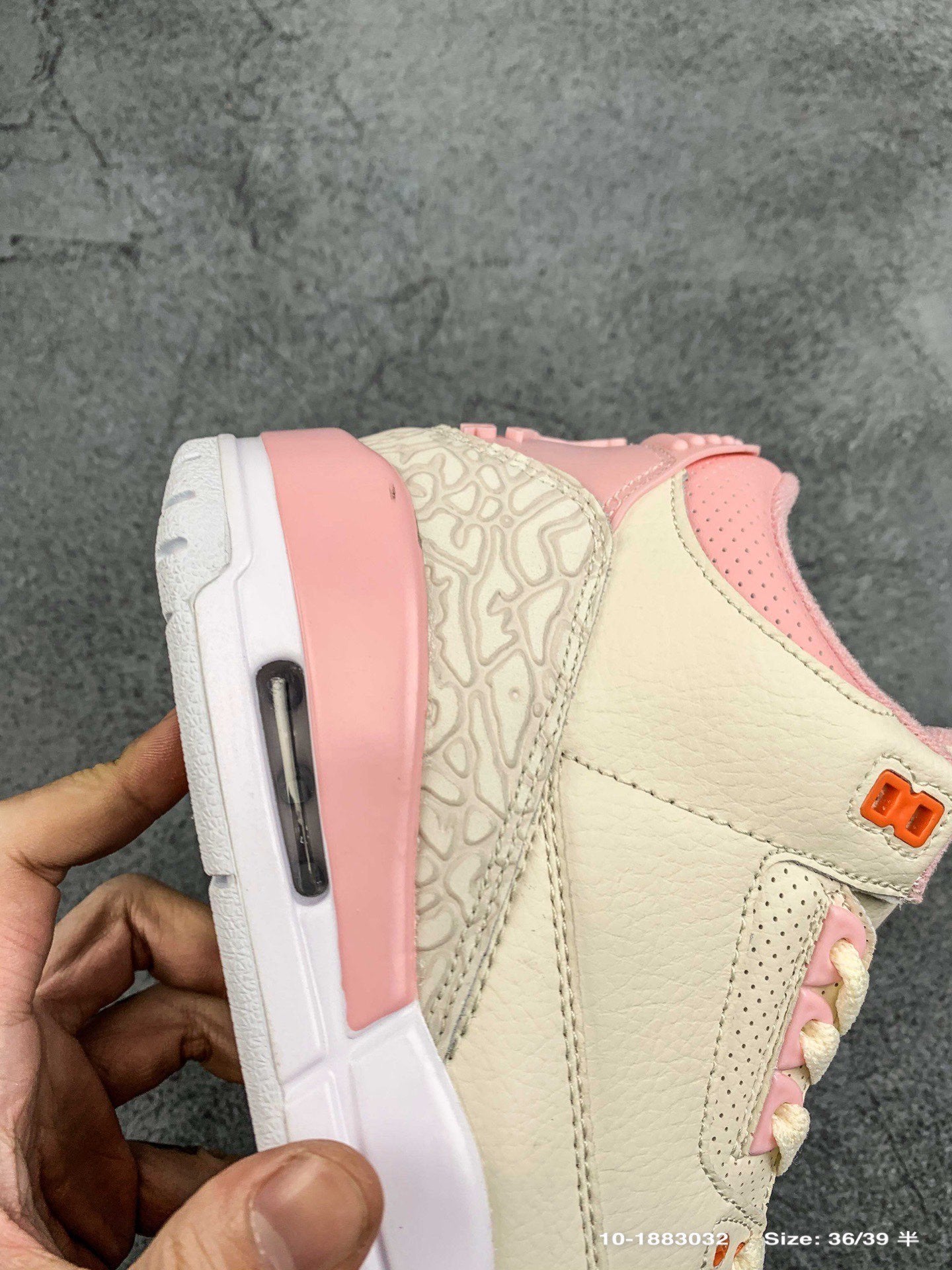 Air Jordan 3 Retro