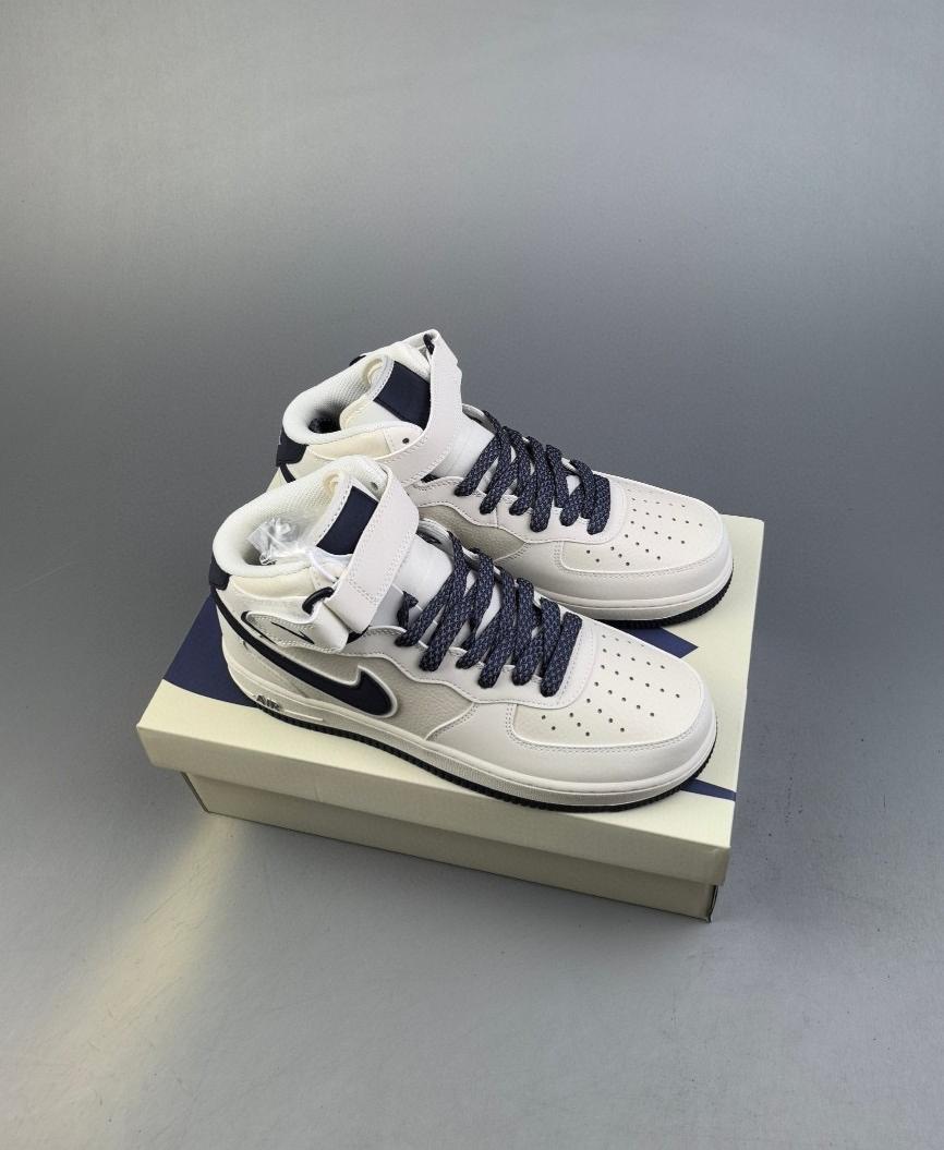Air Force 1 Mid 07 Lv8 36-45
