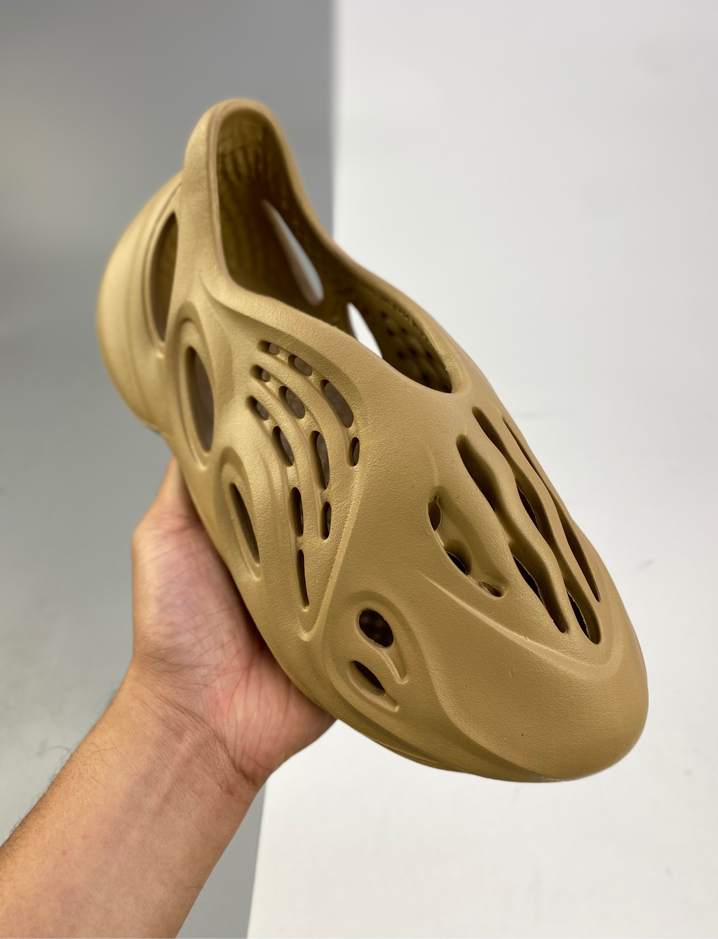 Yeezy Boost 700 Inertia 36-47