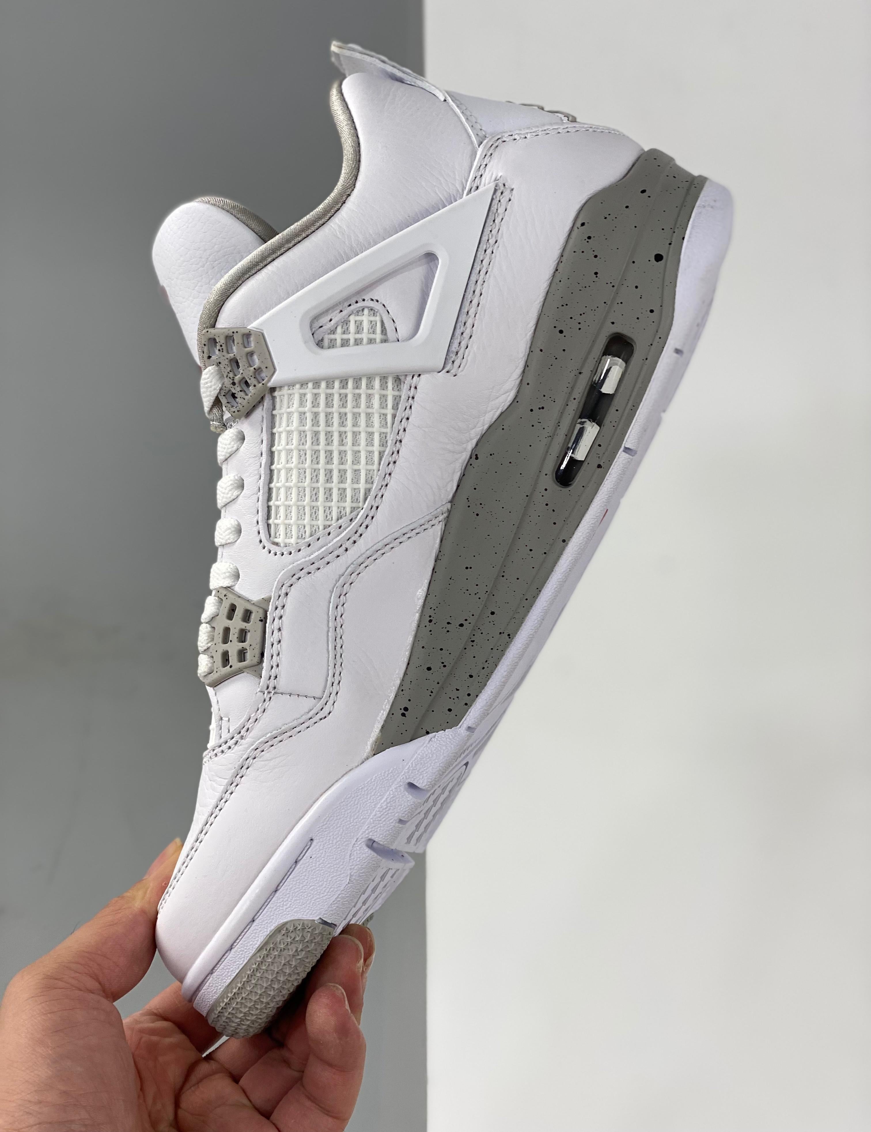 Air Jordan 4 Retro White Oreo 40-47