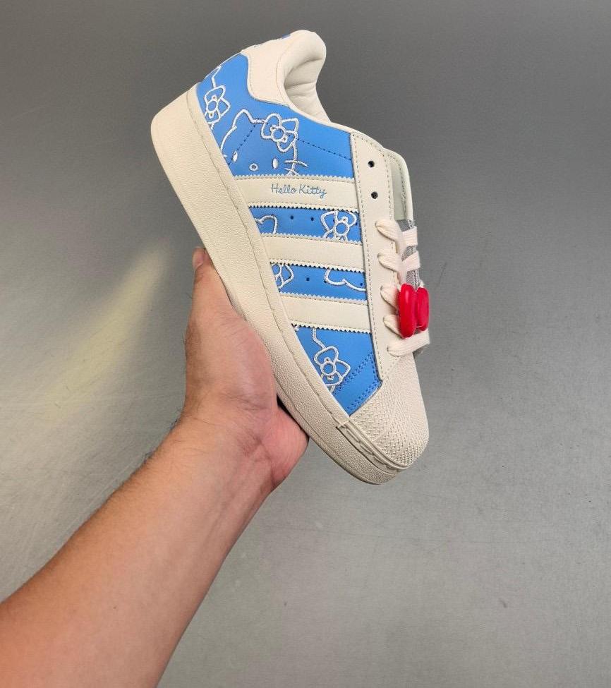 Superstar Lp hello Kitty x Originals 36-45