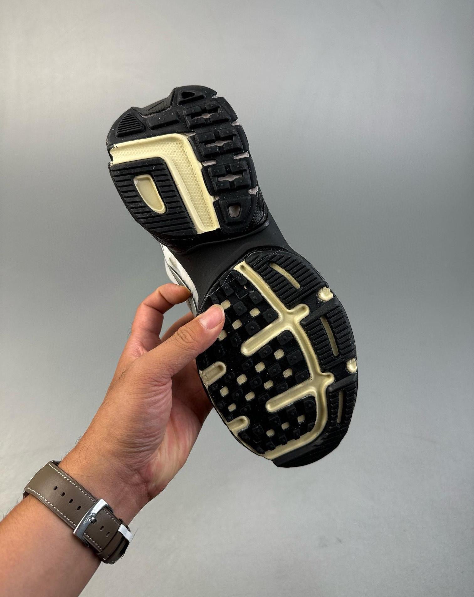 200 V2k Run Fd0736-102 Size36-45_1