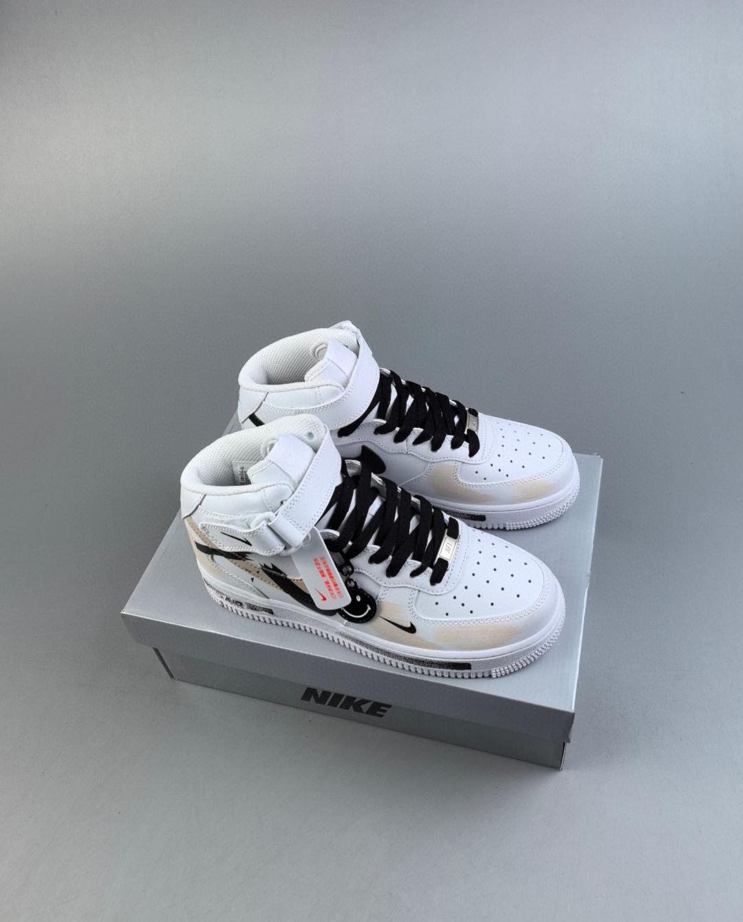 Air Force 1 Mid 07 36-45